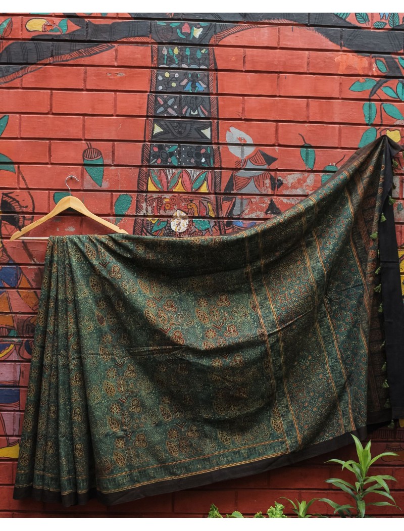 Mangalgiri Saree with Blouse Mangalgiri Saree with Blouse