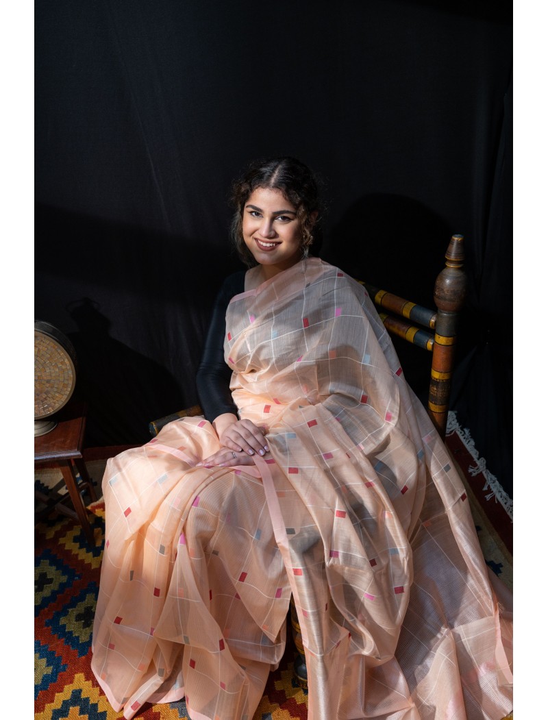 Woven Boota Saree with Blouse Woven Boota Saree with Blouse