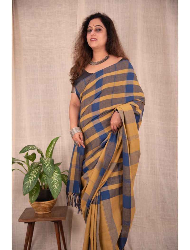 Saree Saree