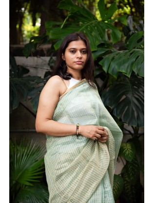 Zari woven border saree