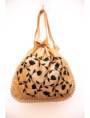 Batua with aplique work