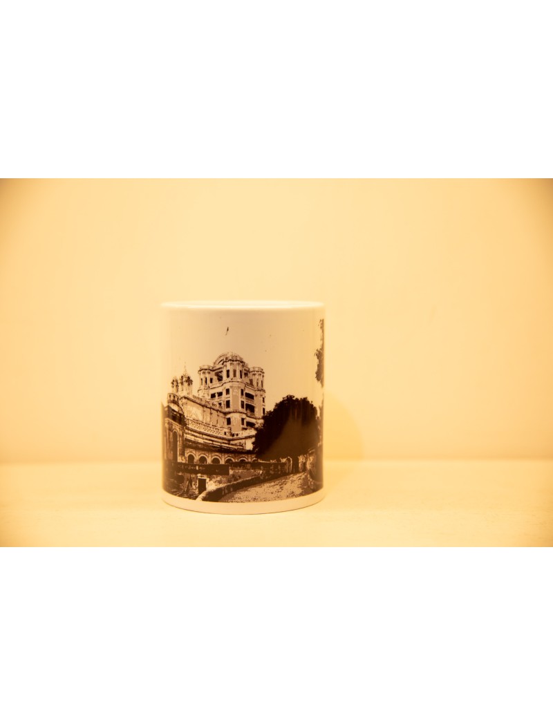 La Martinière Mug