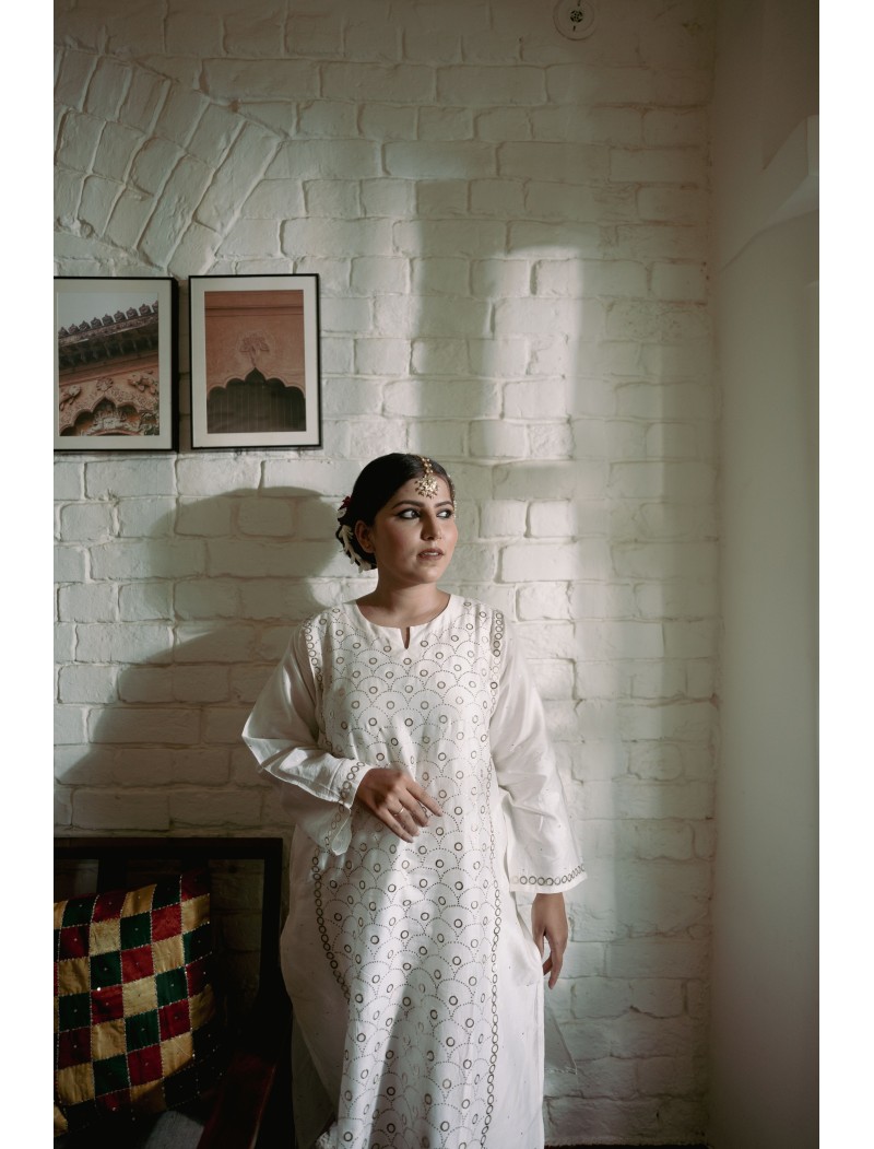 Women Long Panel Kurta with Mukaish Work Women Long Panel Kurta with Mukaish Work