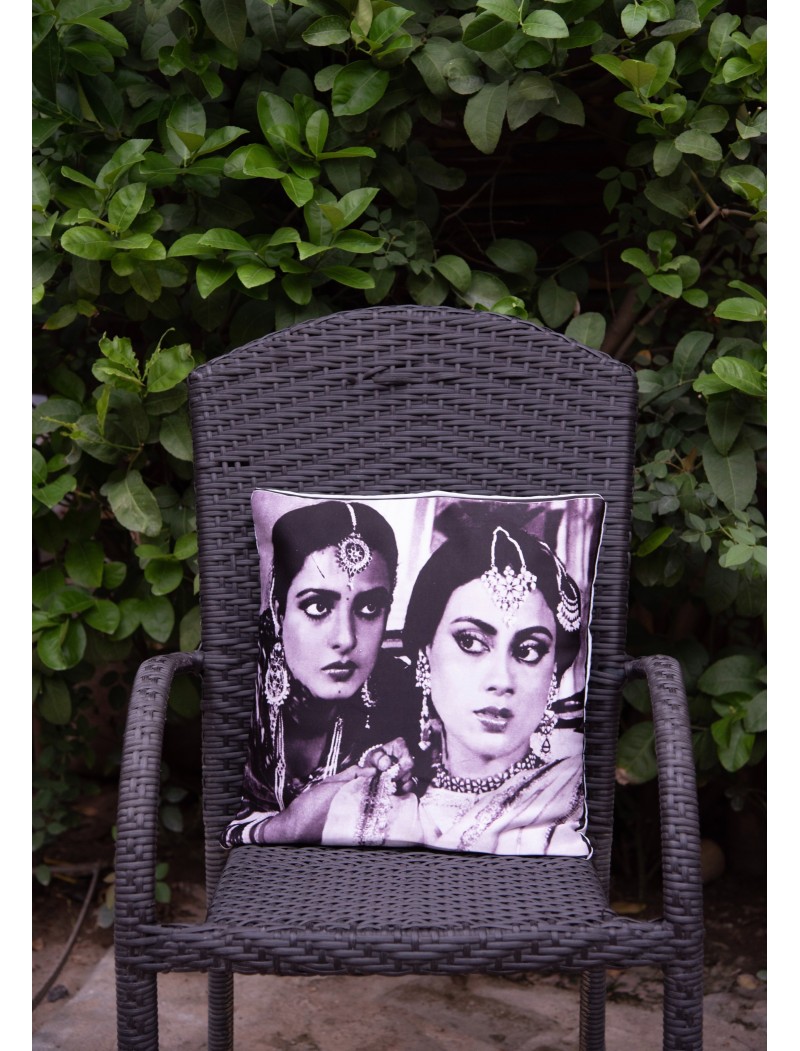 Printed filmi cushion cover Printed filmi cushion cover