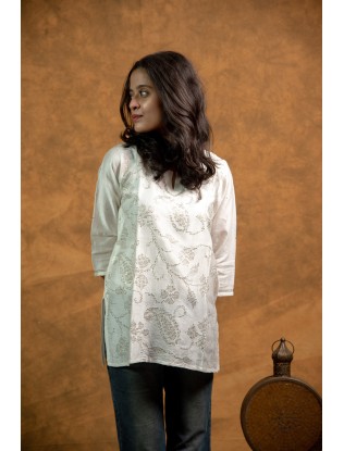 Women Top with Mukaish Work Q/S