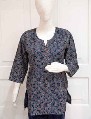 Women Top