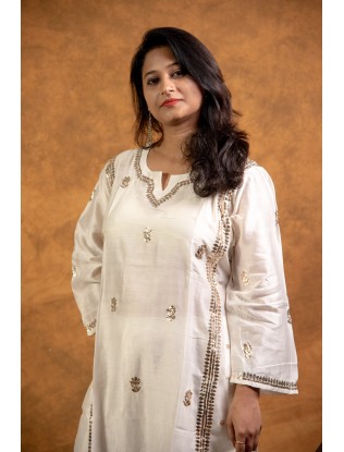 Women Long Panel Kurta with Mukaish Work Q/S